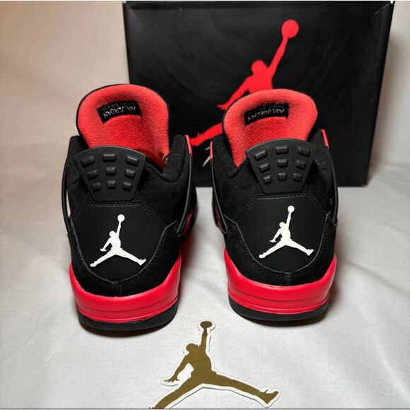 Size 7 - Nike Air Jordan 4 Retro GS Red Thunder Men's Shoes Ships Now - Picture 5 of 13
